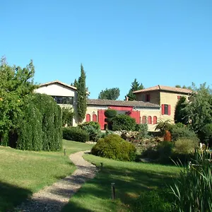 https://le-domaine-de-gorneton.hotels-rhonealpes.com