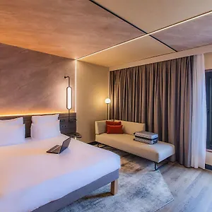 **** Hotel Novotel Portugalia