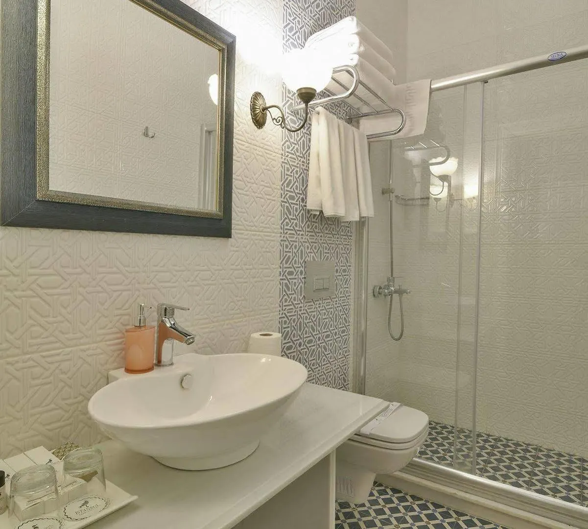 Istanbul Life Hotel (Adults Only) 4*,